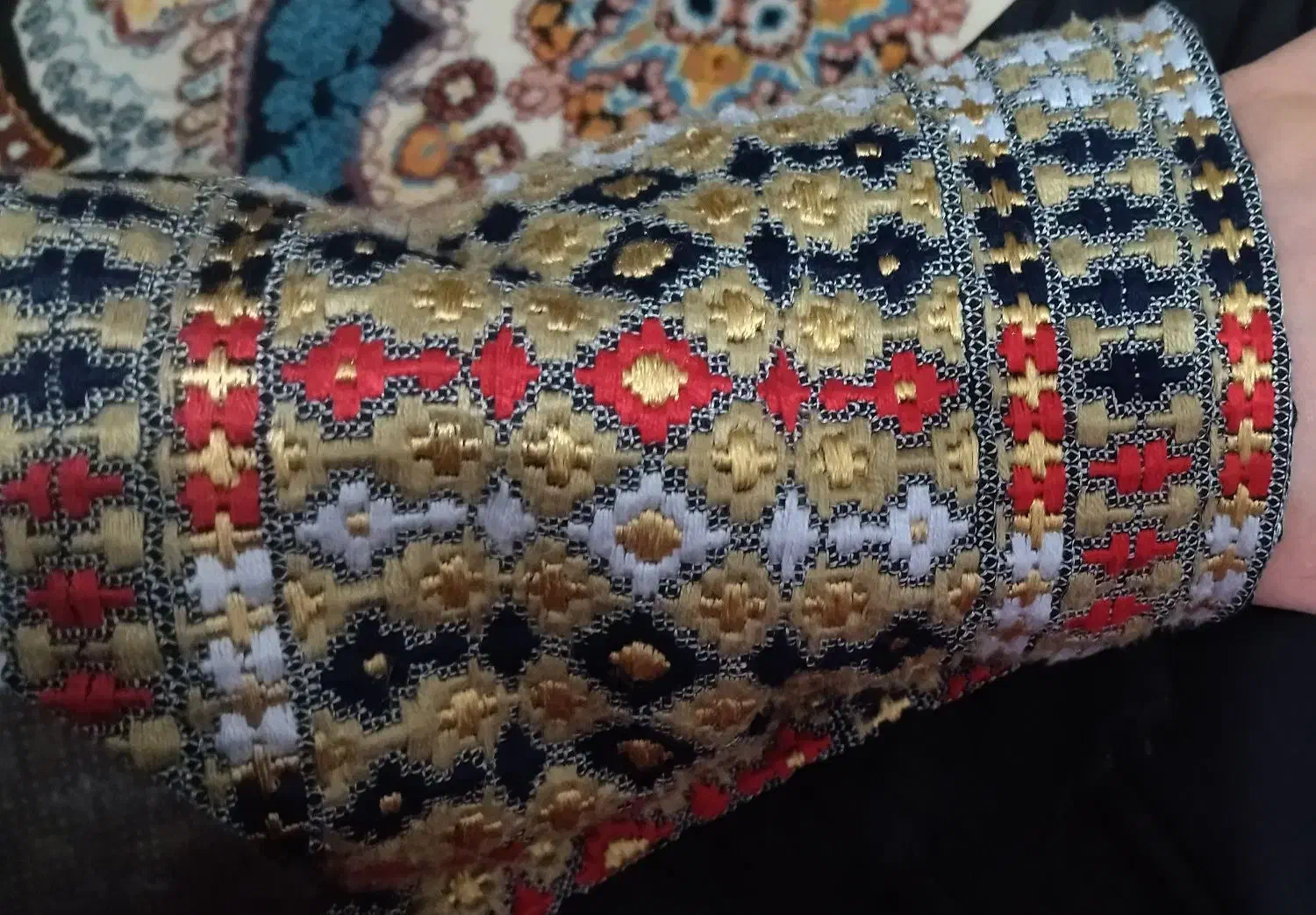 زی استین گل چهره|لوازم خیاطی و بافتنی|زابل, |دیوار