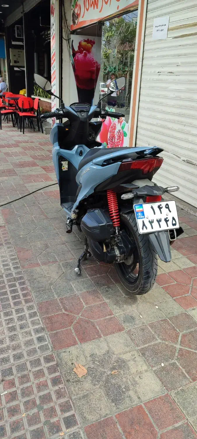 کلیک بلنتا 170|موتورسیکلت|ساری, |دیوار