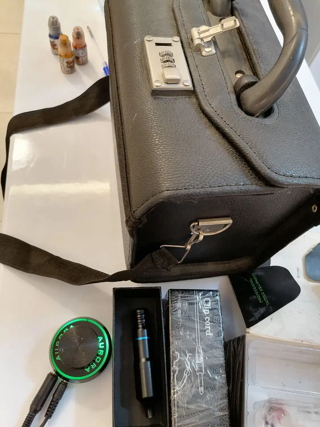 دستگاه تتو مناسب برای سالن دارن|آرایشگاه و سالنهای زیبایی|تربتحیدریه, قائم|دیوار