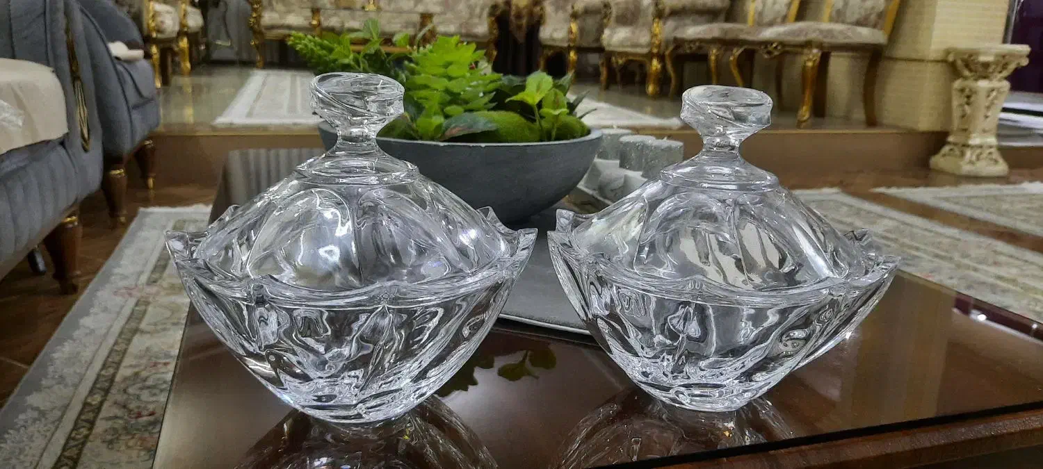 تعدادی ظروف  و دکوری|ظروف سرو و پذیرایی|اندیشه, اندیشه فاز ۳|دیوار