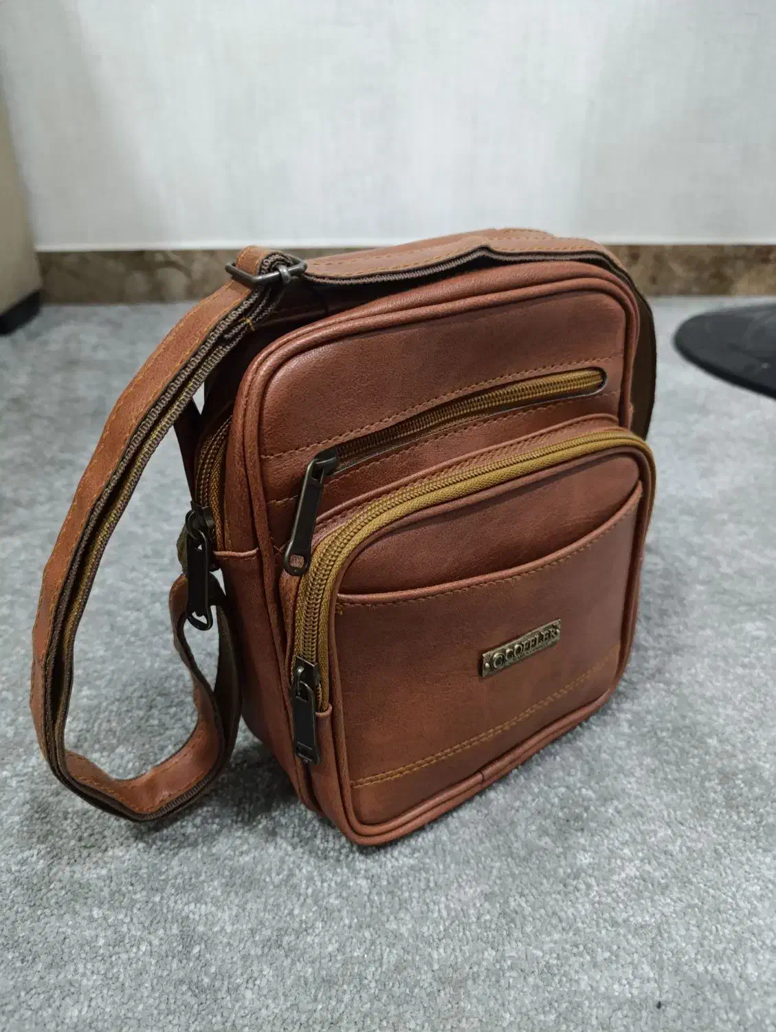 کیف رودوشی چرم نو|کیف، کفش، کمربند|بهبهان, |دیوار