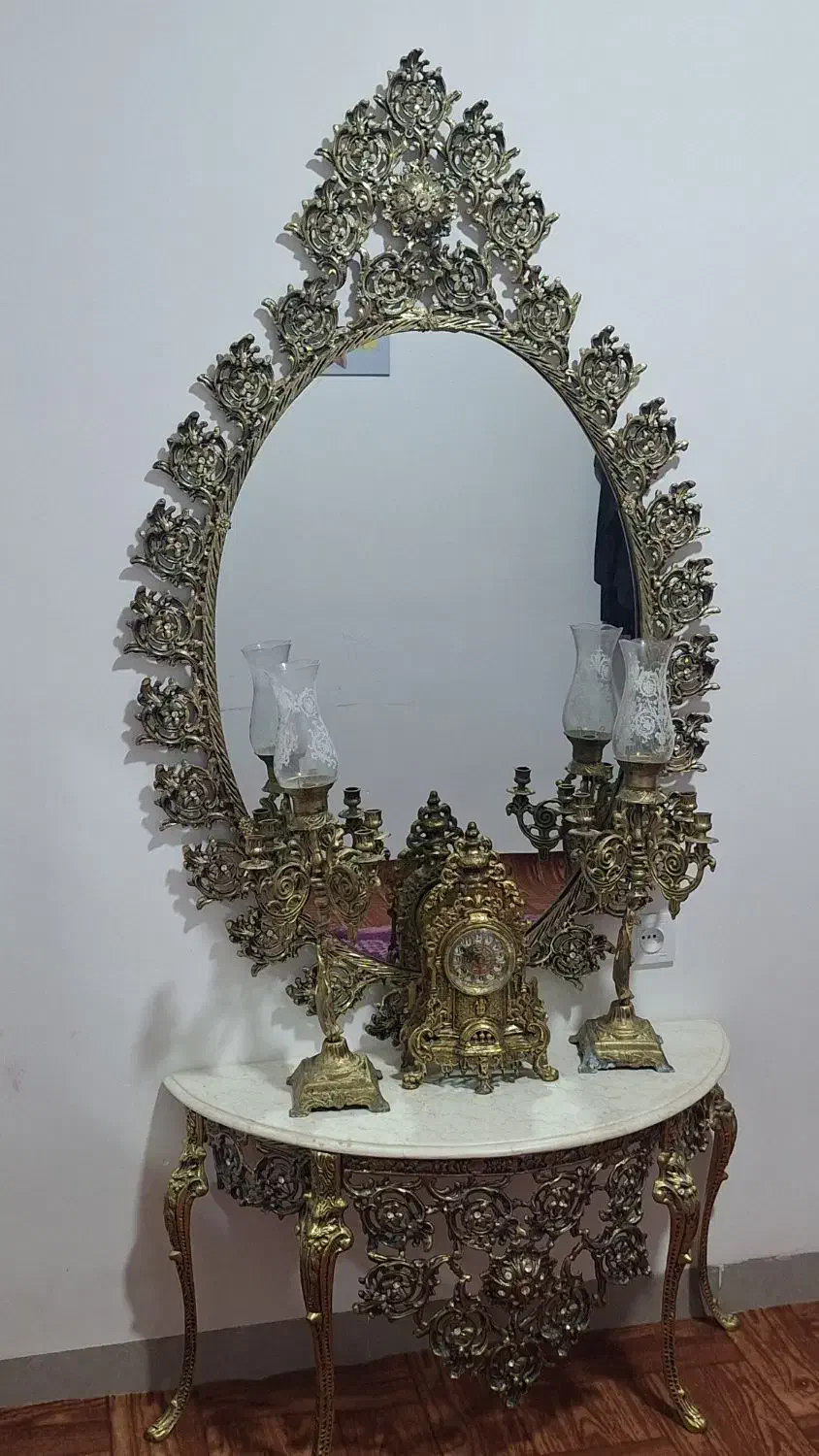 آیینه و شمعدان و کنسول سلطنتی|بوفه، ویترین، کنسول|ایلام, |دیوار