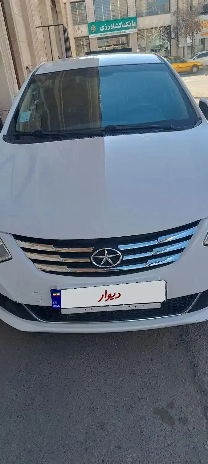 جکj4مدل 1402|خودرو سواری و وانت|کرمان, |دیوار