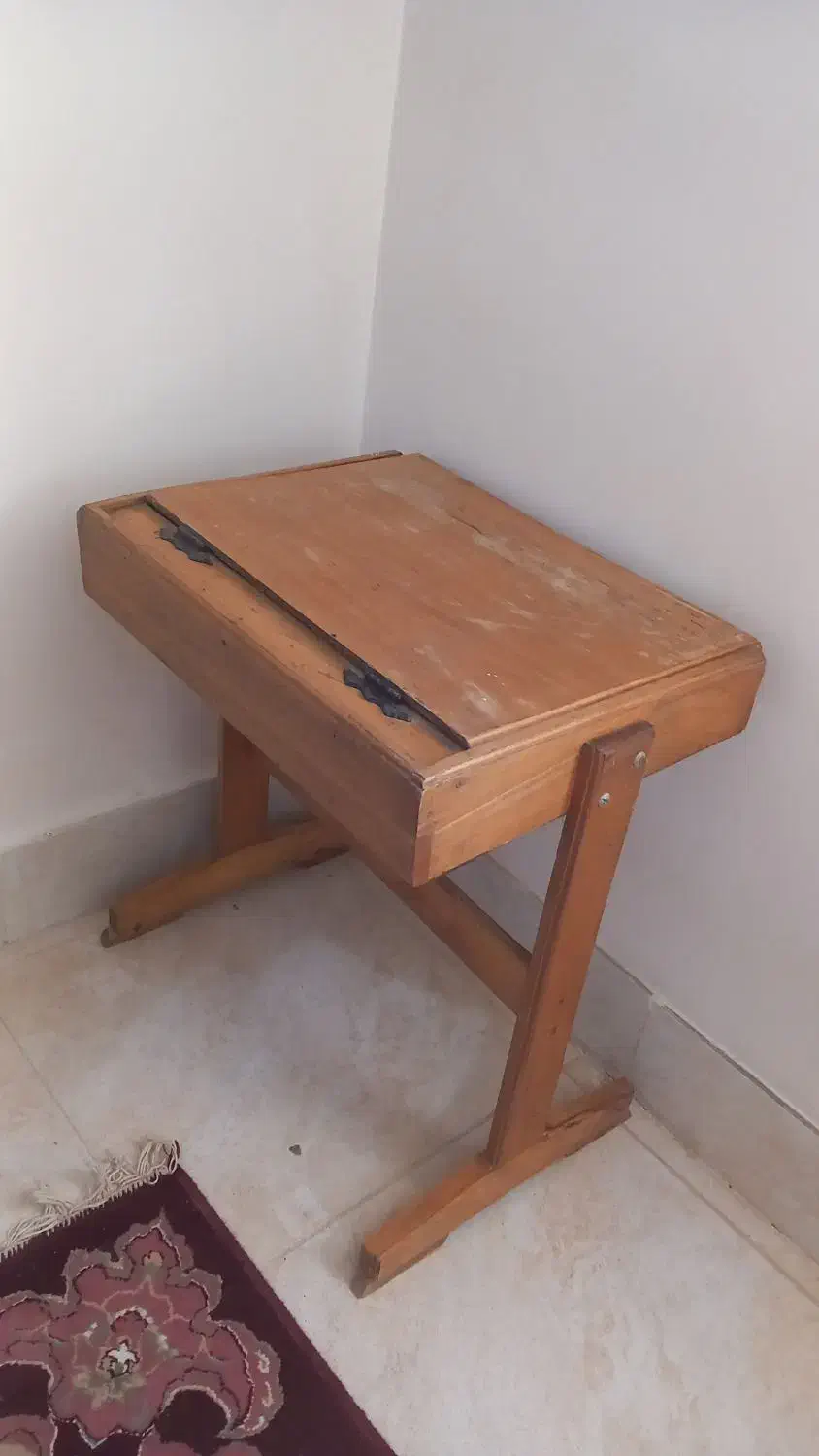 میز تحریر کودک|تخت و صندلی بچه|بجنورد, |دیوار