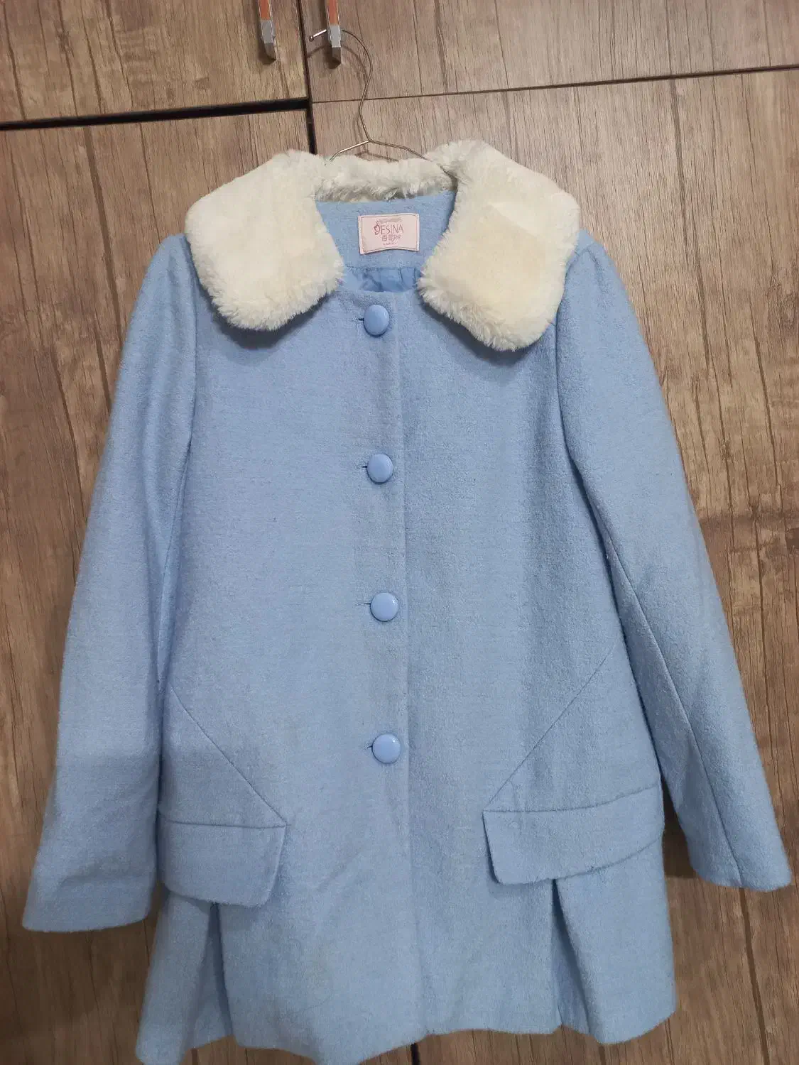 پالتو دخترانه یقه خز|لباس|شاهین‌شهر, عطار|دیوار