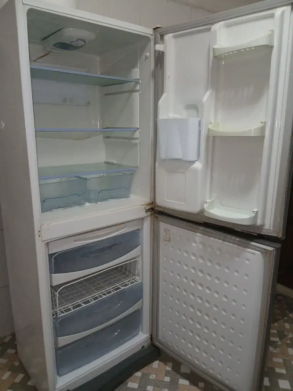 یخچال|یخچال و فریزر|قم, شاد قلی|دیوار