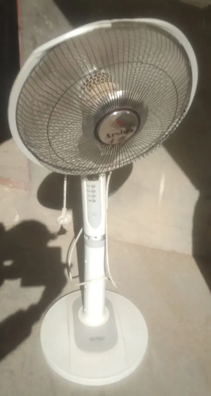 فروش فوری تعدادی لوازم خانگی|بخاری، هیتر، شومینه|خلیل آباد, |دیوار