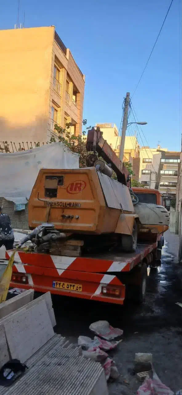 جرثقیل کفی و دکل بلند|خدمات حمل و نقل|اصفهان, شهرک صنعتی امیرکبیر (شاپور جدید)|دیوار