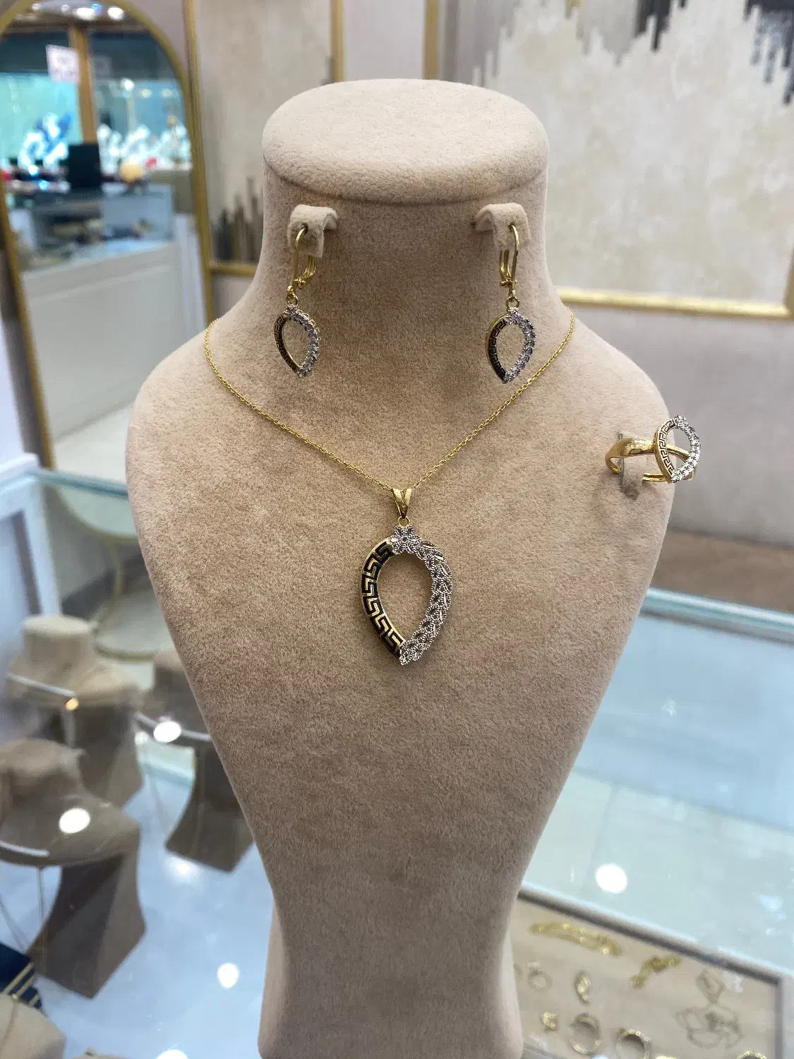 طلای بدون اجرت (نو)|جواهرات|قم, نیروگاه|دیوار