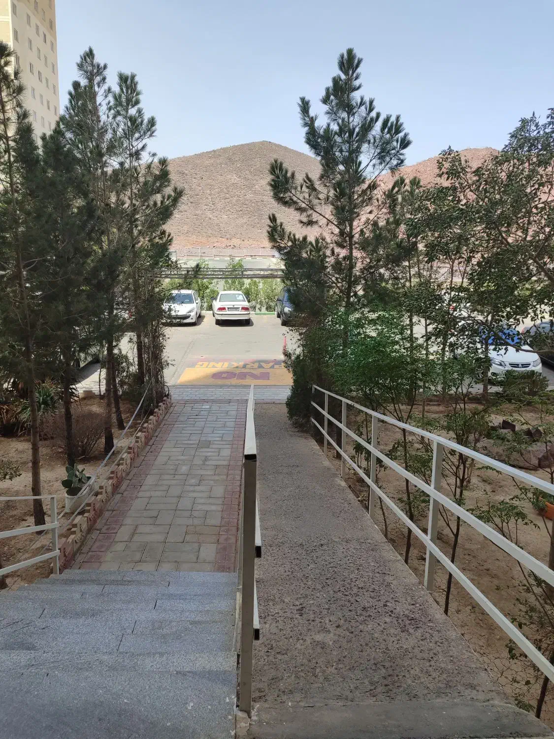 سند تک برگ تک خوابه با پارکینگ و انباری|فروش آپارتمان|پرند, فاز ۴|دیوار