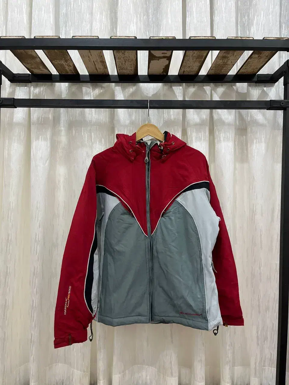 لباس ارجینال|لباس|ساوه, |دیوار