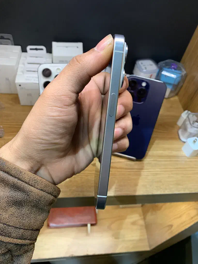 iPhone 15 pro zaa سیلور|موبایل|مشهد, احمدآباد|دیوار