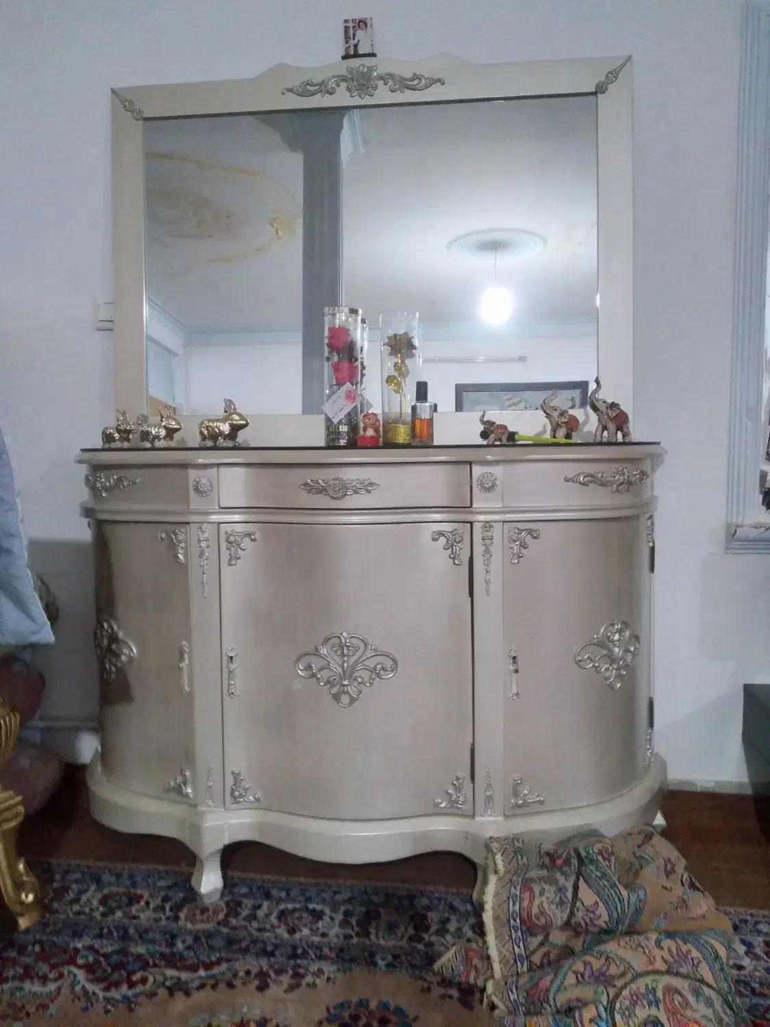 کنسول با آینه ،ومیز ناهار خوری|میز و صندلی غذاخوری|هشتگرد, شهرک ایران خودرو|دیوار