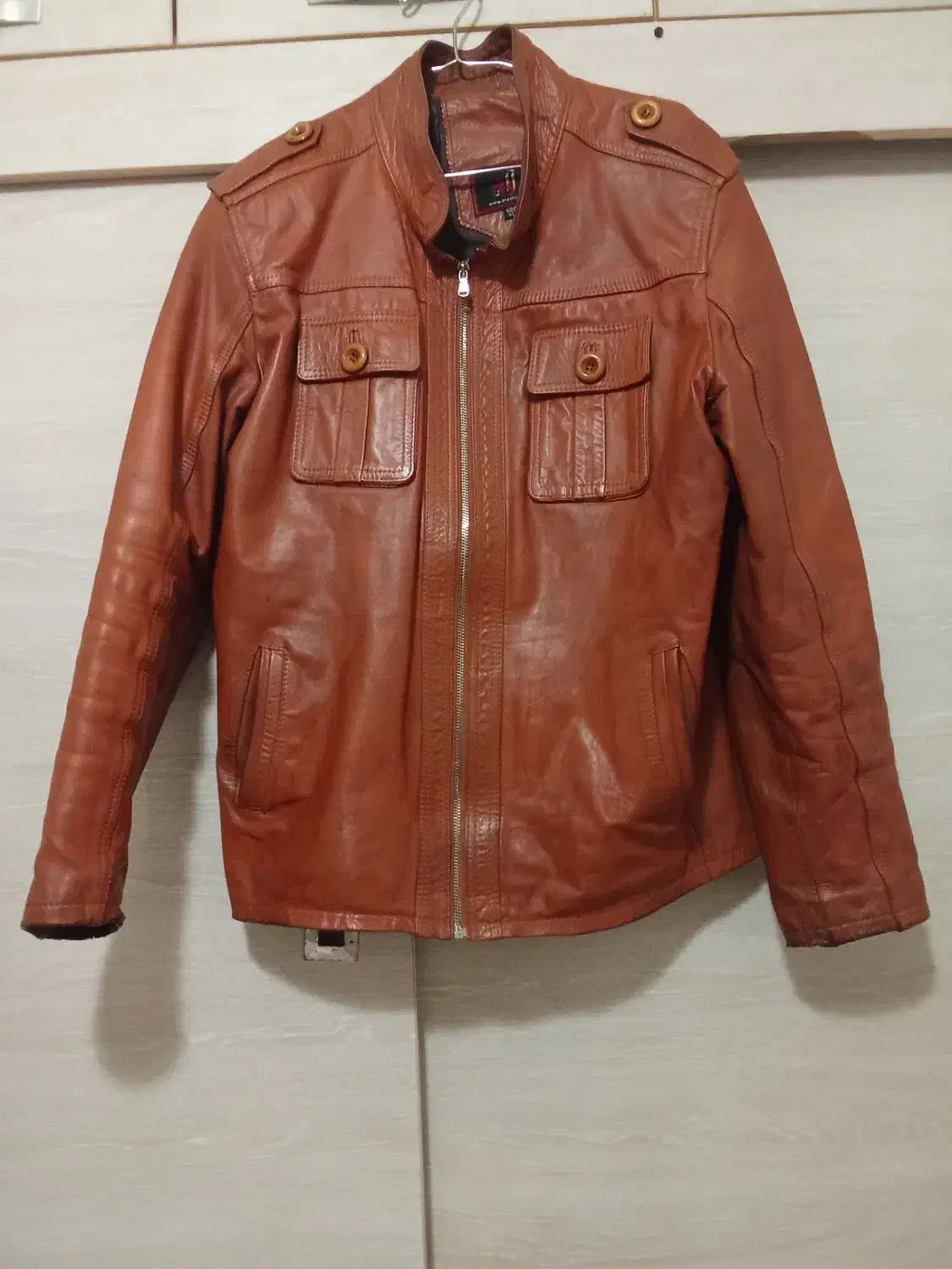 کاپشن آوا چرم|لباس|مشکین‌دشت, |دیوار