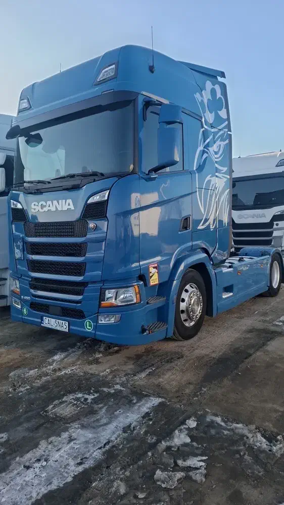 کشنده وارداتی|خودرو سنگین|ارومیه, |دیوار