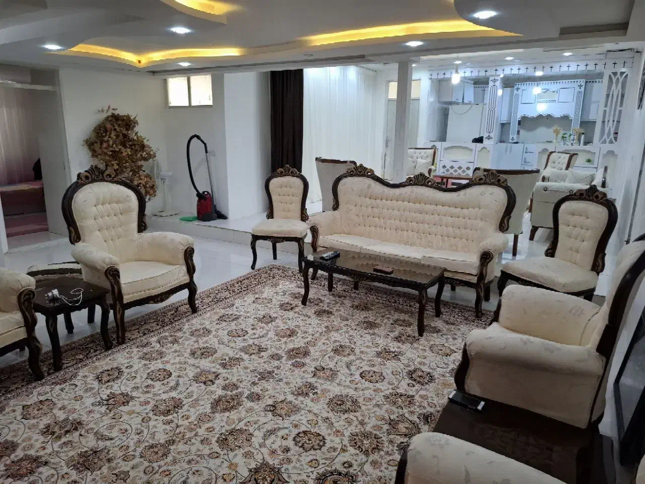 ۱۳۵مترزیربنا/ورودی مجزا/مدرس|فروش آپارتمان|تربتحیدریه, قائم|دیوار