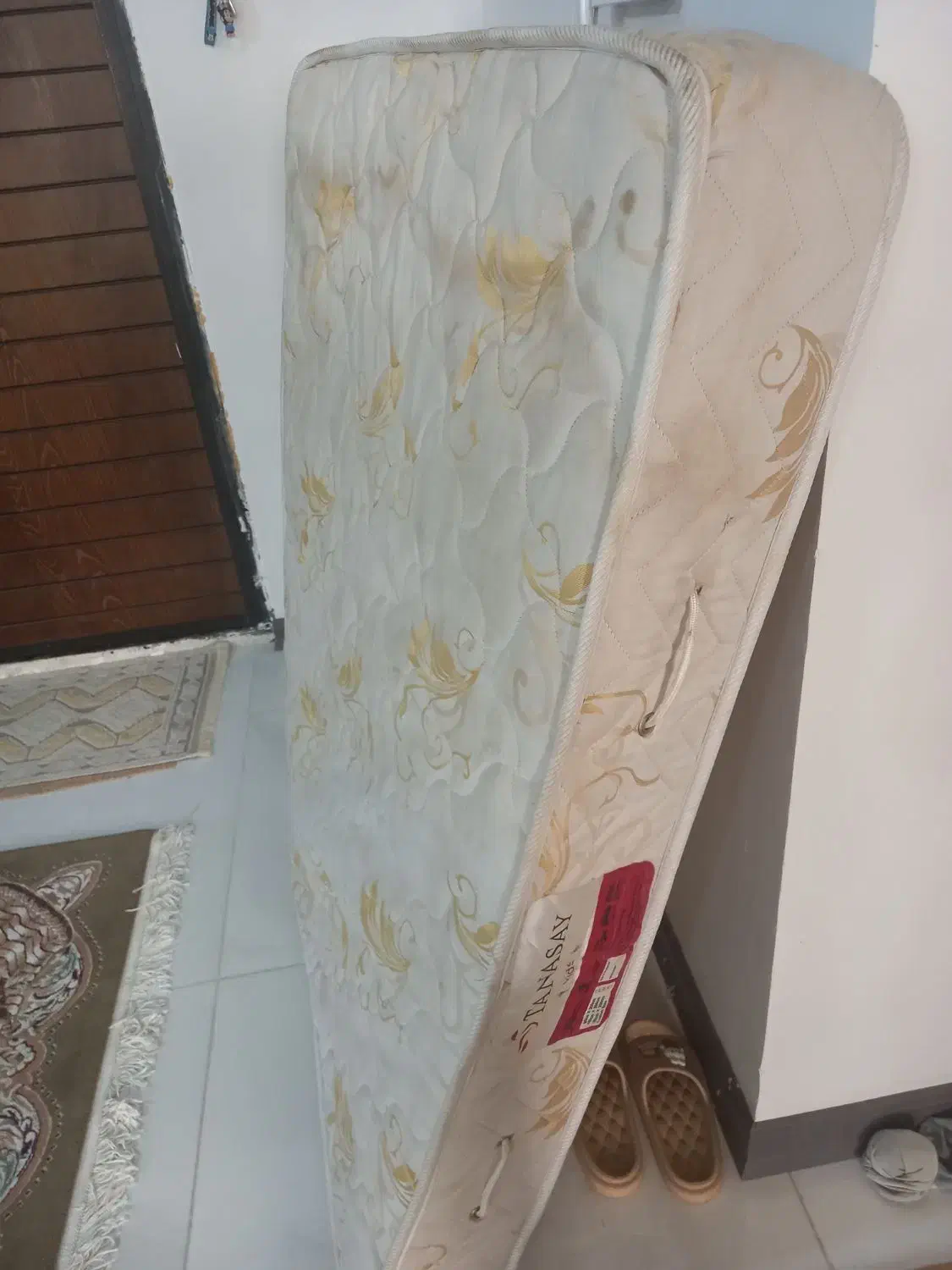 خوشخواب|تشک تختخواب|گنبد کاووس, |دیوار