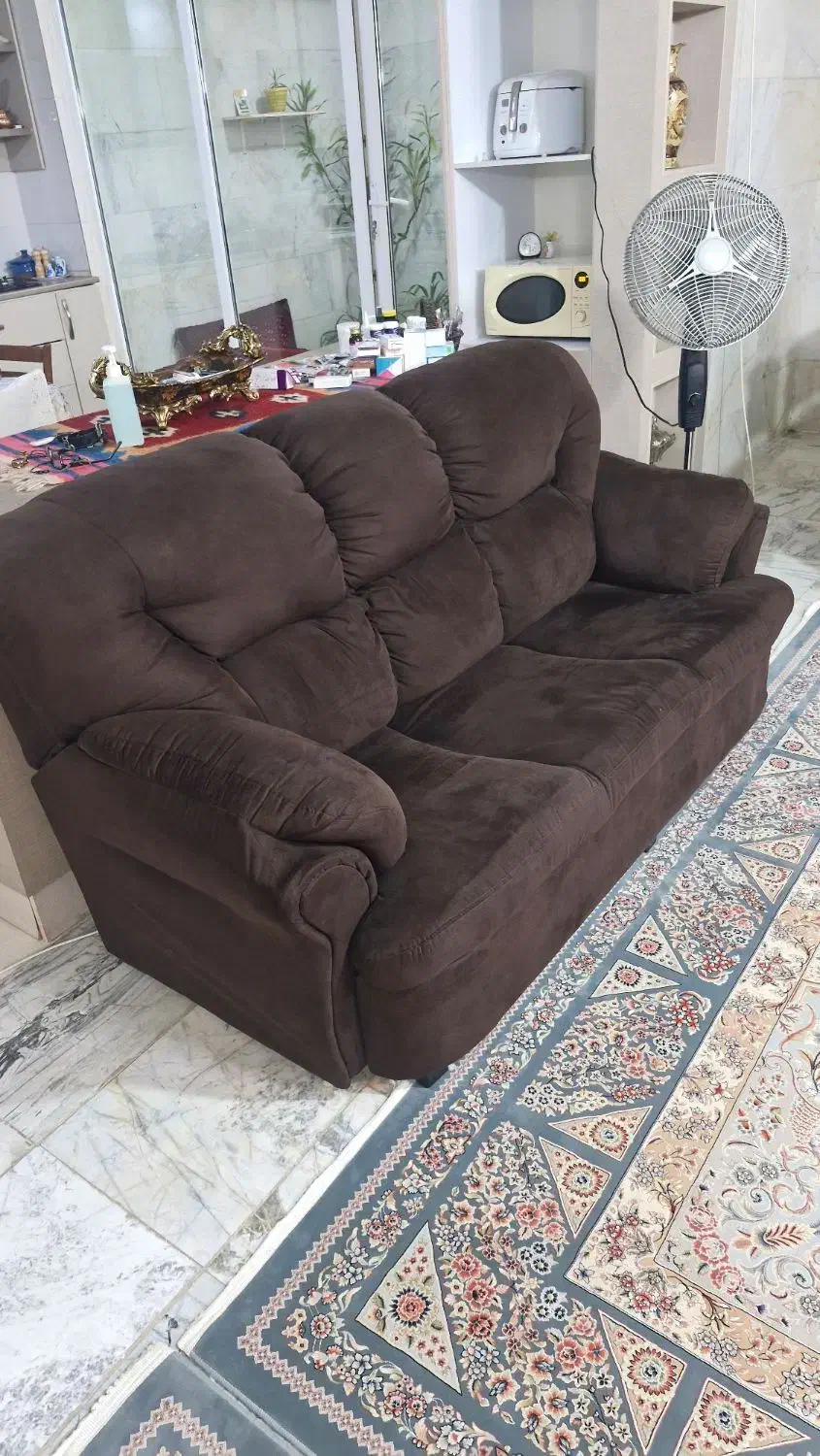 مبل راحتی تمام پارچه|مبلمان خانگی و میز عسلی|قم, صفاشهر|دیوار