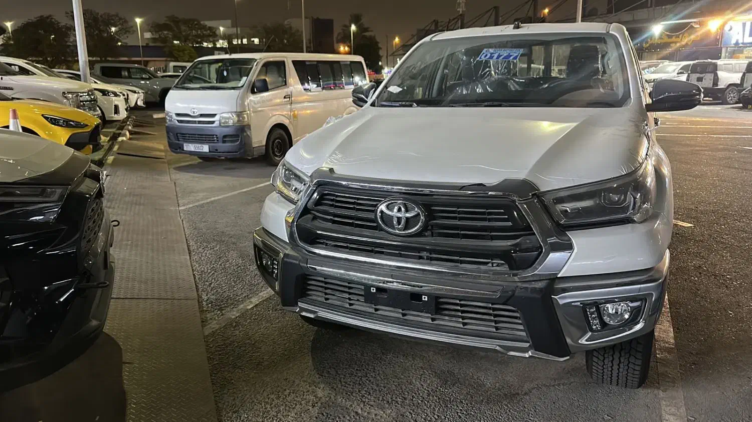 هایلوکس فول سعودی 2025 و واردات خودروهای گذر موقت|خودرو سواری و وانت|لنگرود, |دیوار