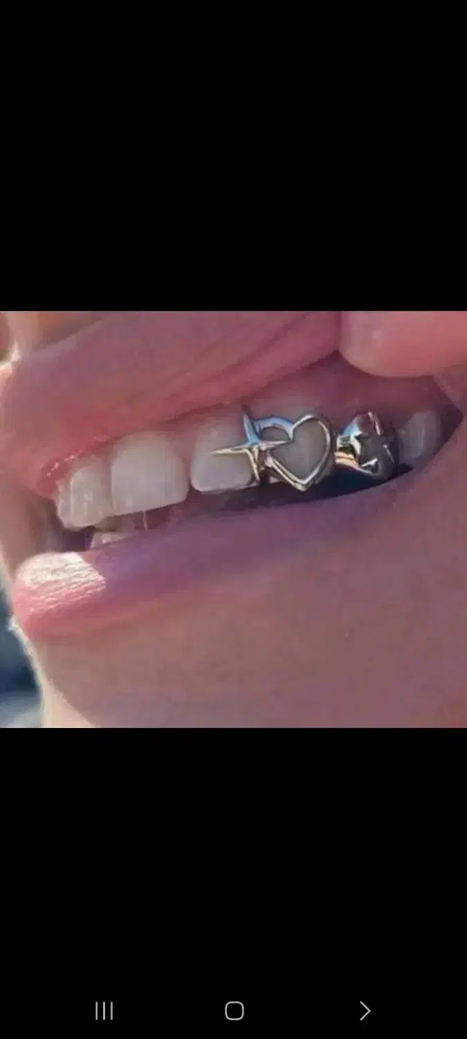 گریلز دندون و گوشواره فیک|بدلیجات|خرمشهر, |دیوار