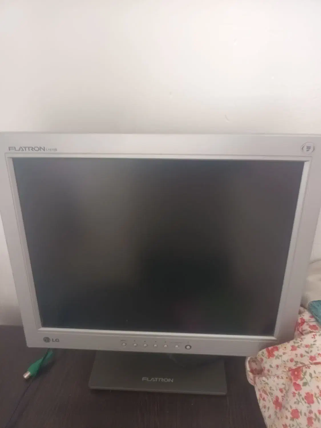 کامپیوتر|رایانه رومیزی|صحنه, |دیوار