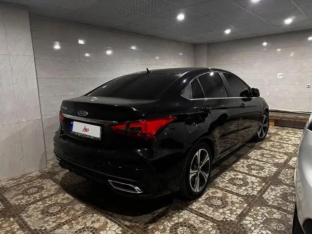 اریزو 5 fl مدل 1402|خودرو سواری و وانت|شیراز, کیان شهر|دیوار