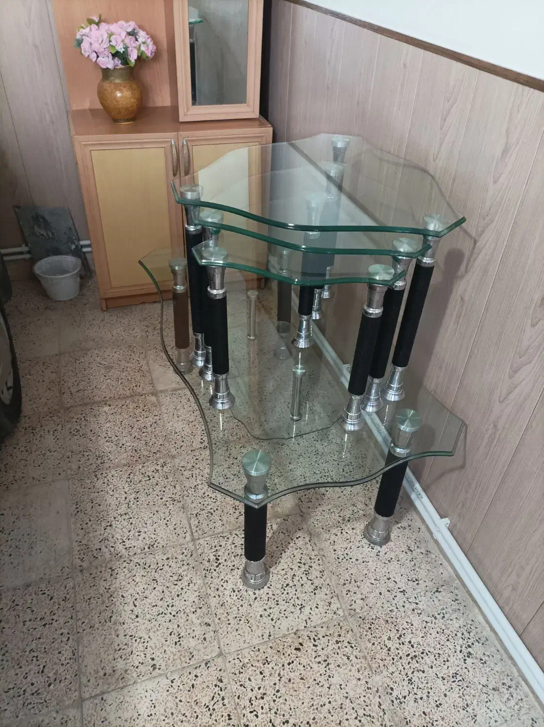 میز عسلی شیشه‌ای جلو مبلی|مبلمان خانگی و میز عسلی|اردبیل, |دیوار