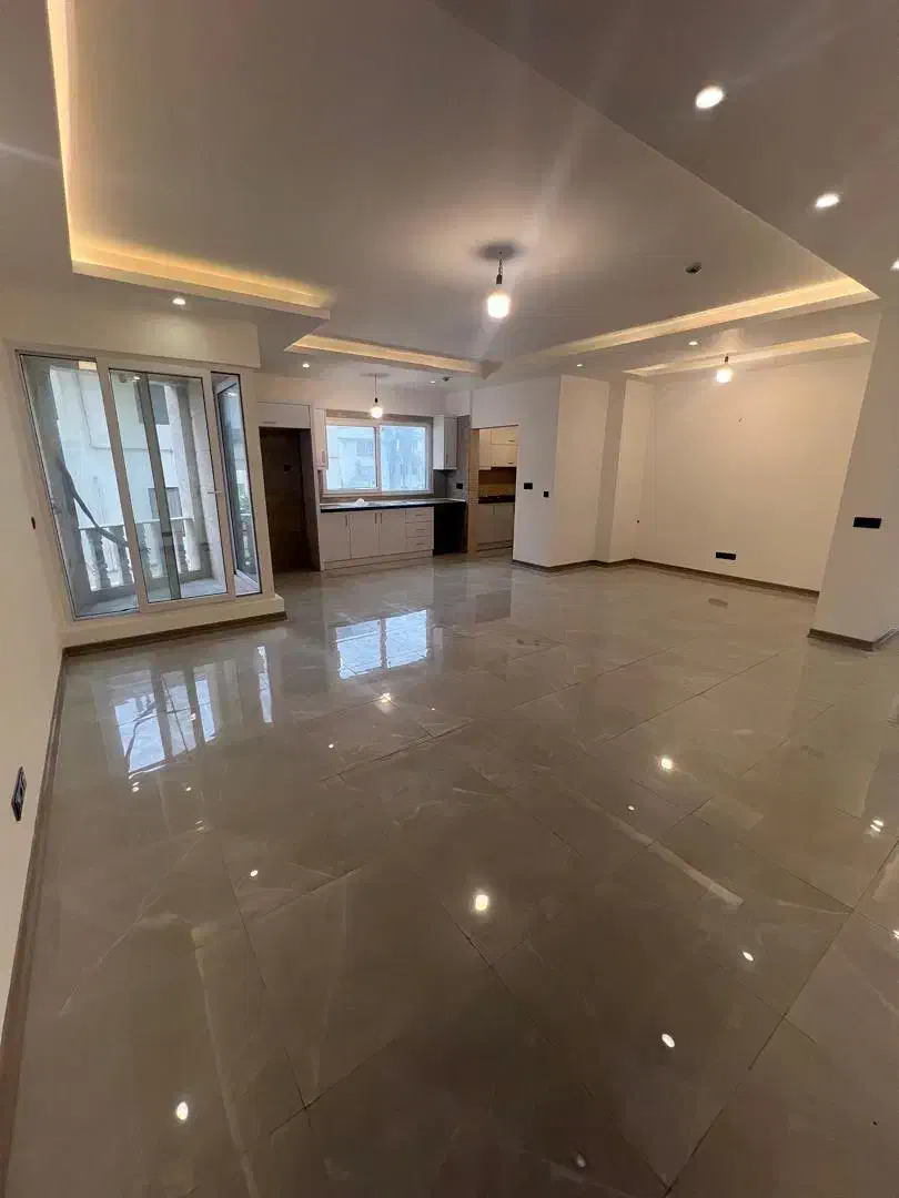 همافران واحد۱۴۲متری سه خوابه/کلیدنخورده/نما رومی|فروش آپارتمان|نوشهر, |دیوار