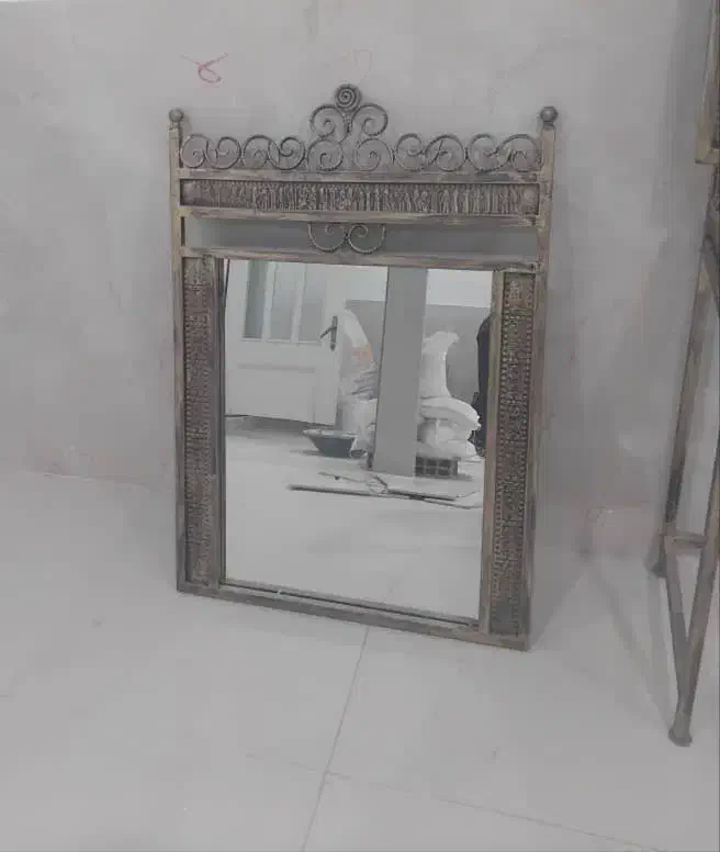 آینه ومیز، بوفه ،سشوار کلاهی ،صندلی اصلاح و میکاپ|بوفه، ویترین، کنسول|سبزوار, هویزه|دیوار