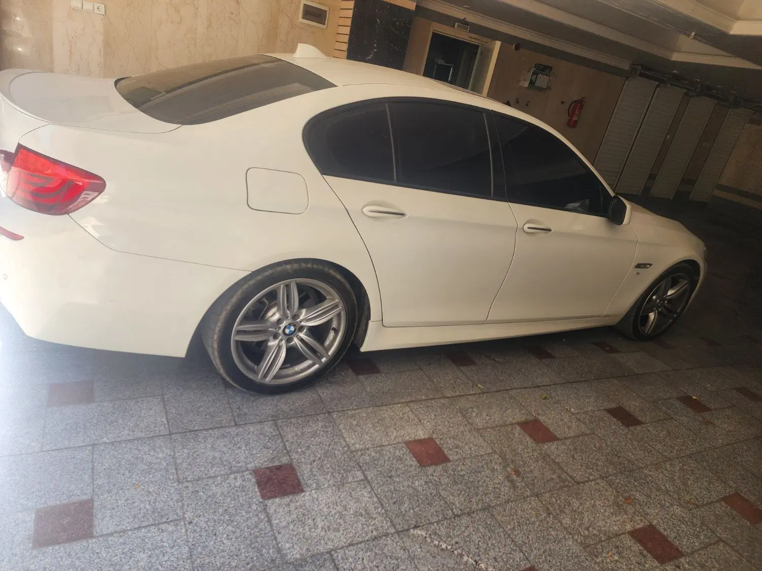 BMW 528|خودرو سواری و وانت|تهران, خانی آباد نو جنوبی|دیوار