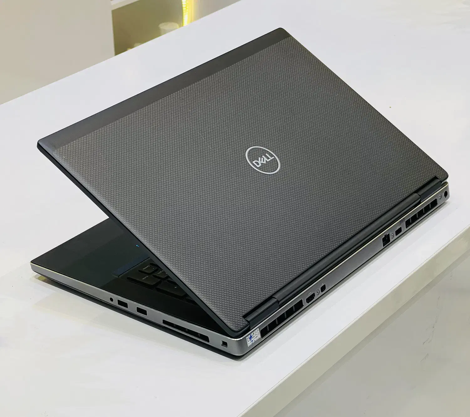 غول رندر / گیمینگ Dell 7730 گرافیک 6 گیگ i7 8750H|رایانه همراه|شیراز, آزادگان|دیوار