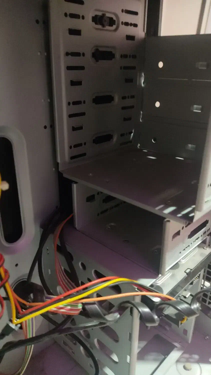 کیس با مانیتور سالم|رایانه رومیزی|فردیس, فردیس|دیوار