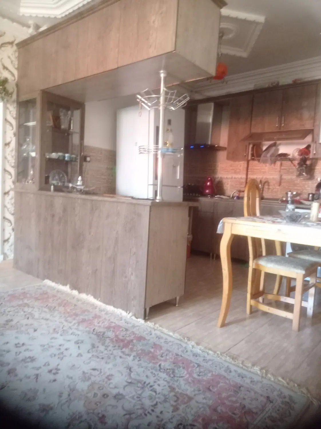 همخونه|اجارهٔ آپارتمان|رشت, دباغیان|دیوار