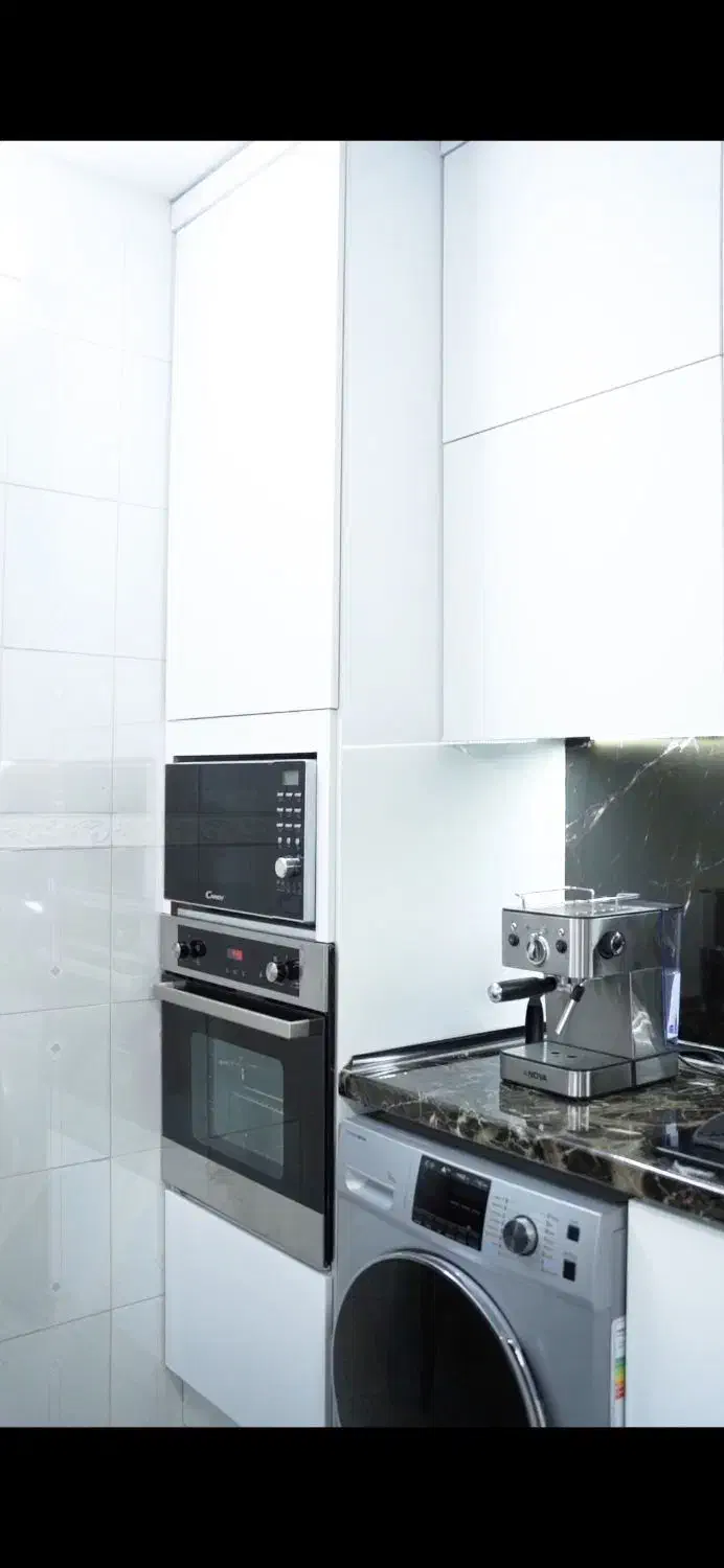 کابینت هایگلاس براق با صفحه مشکی جذاب|مصالح و تجهیزات ساختمان|گرگان, |دیوار