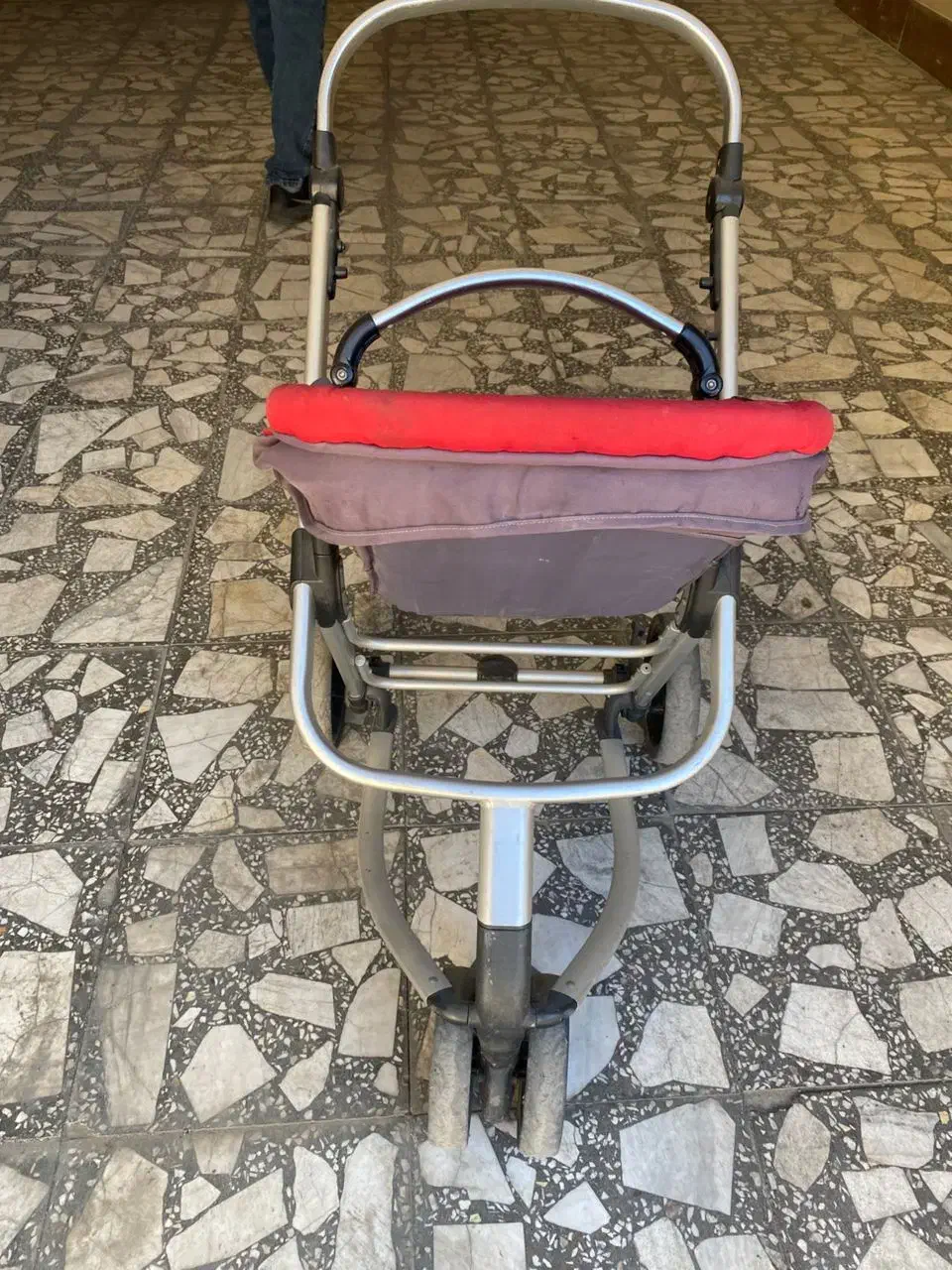 کالسکه کودک|کالسکه و لوازم جانبی|بابل, |دیوار