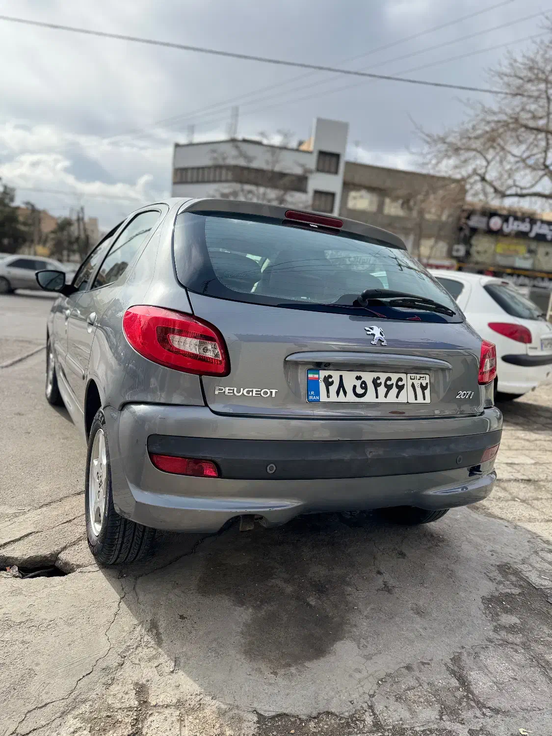 ۲۰۷ مدل ۱۳۹۶|خودرو سواری و وانت|مشهد, تربیت (صدف)|دیوار