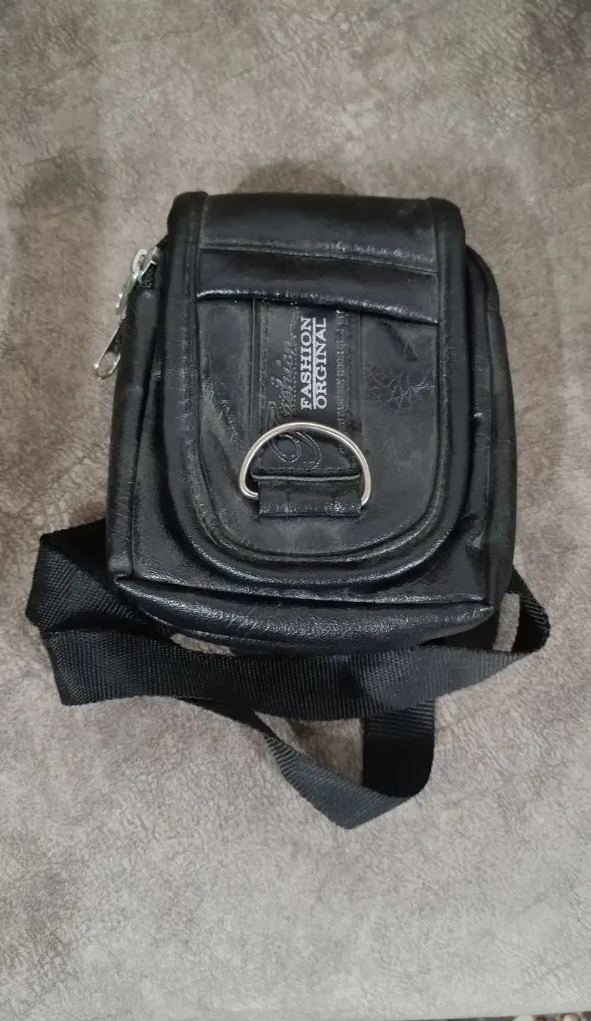 کیف رودوشی مردانه|کیف، کفش، کمربند|قروه, |دیوار