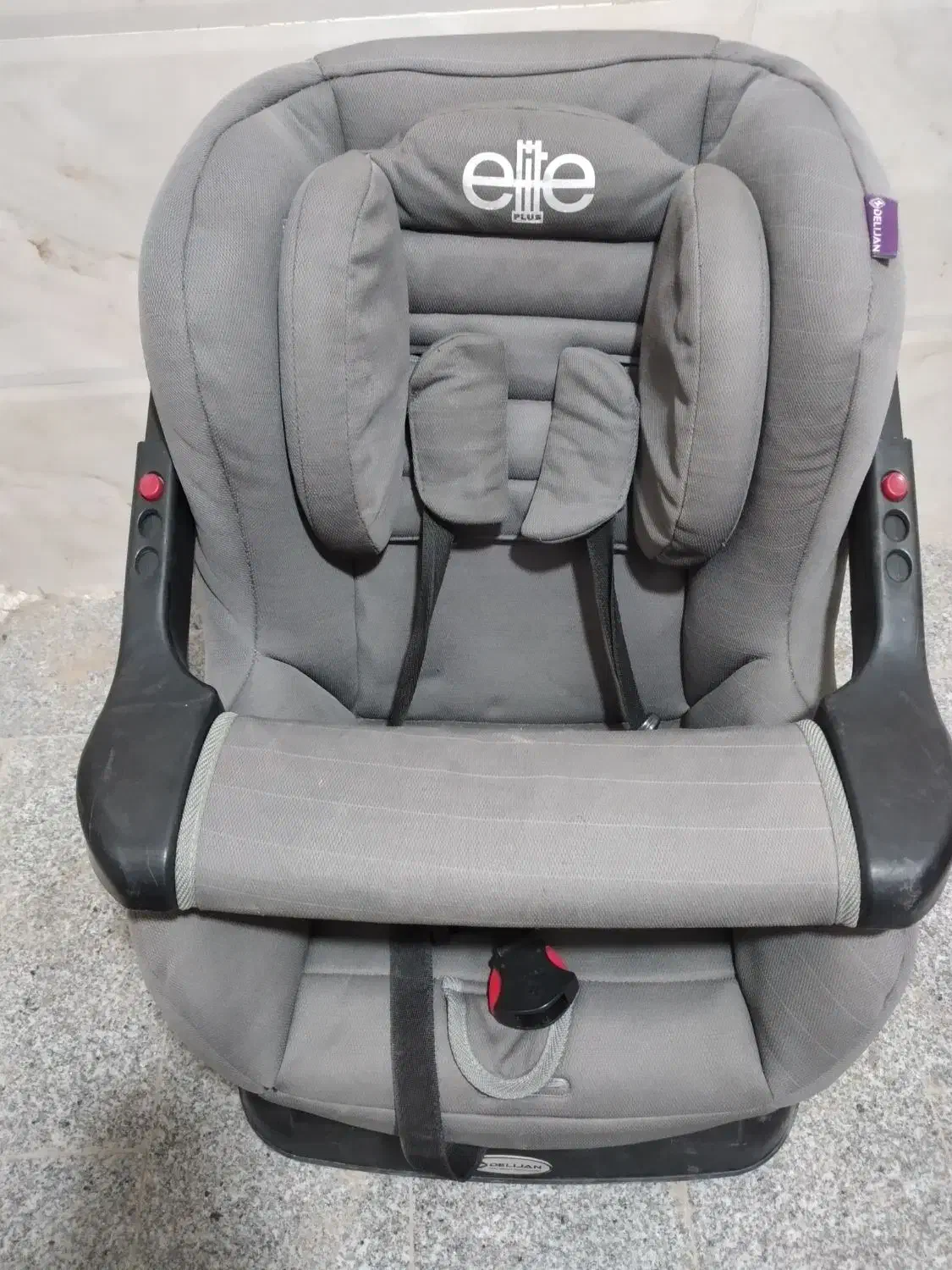 صندلی ماشین کودک|تخت و صندلی بچه|جهرم, |دیوار