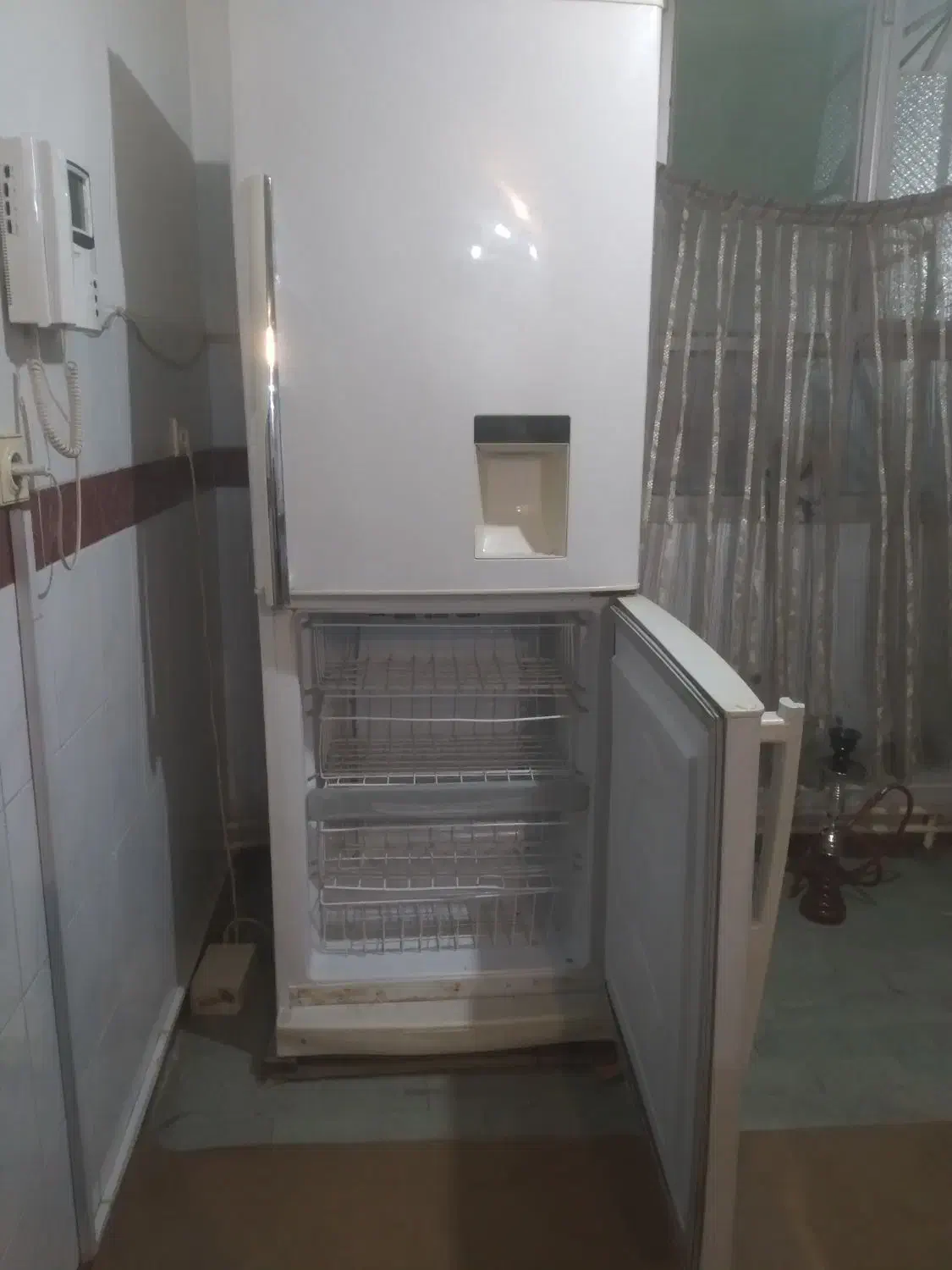 فروش.یخچال.فریزر|یخچال و فریزر|رشت, چله خانه|دیوار