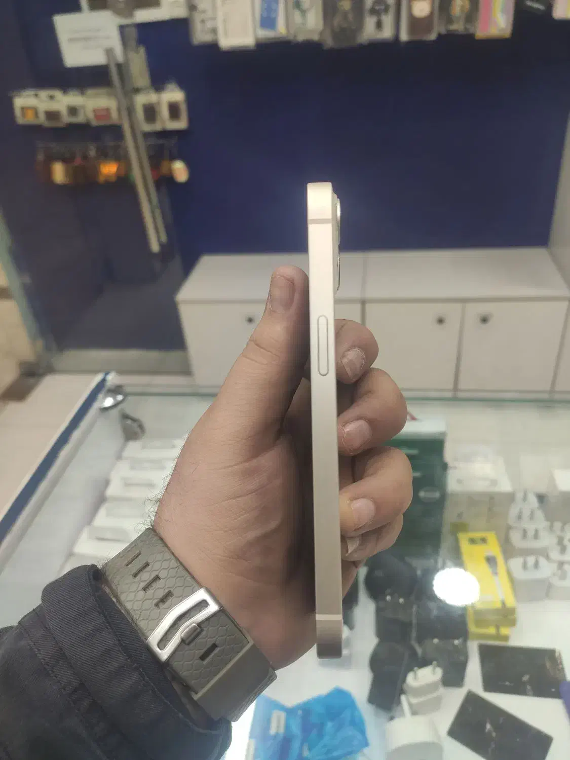 آیفون ۱۳ ۱۲۸گیگ|موبایل|تهران, فردوس|دیوار