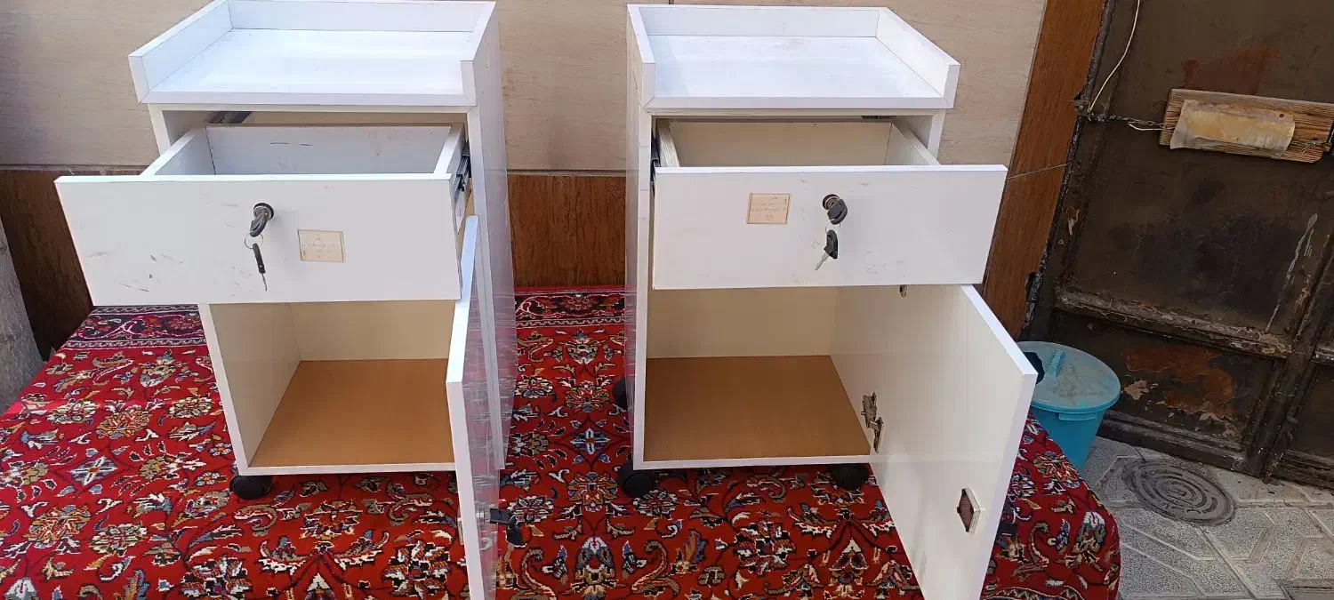 میز ترولی  کشو دار|آرایشگاه و سالن‌های زیبایی|مشهد, مقدم|دیوار