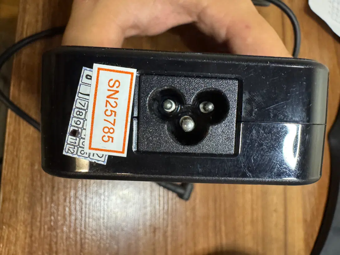 اداپتور ایسوس 19.5v 9.23a نو و اصلی|قطعات و لوازم جانبی رایانه|تهران, آجودانیه|دیوار