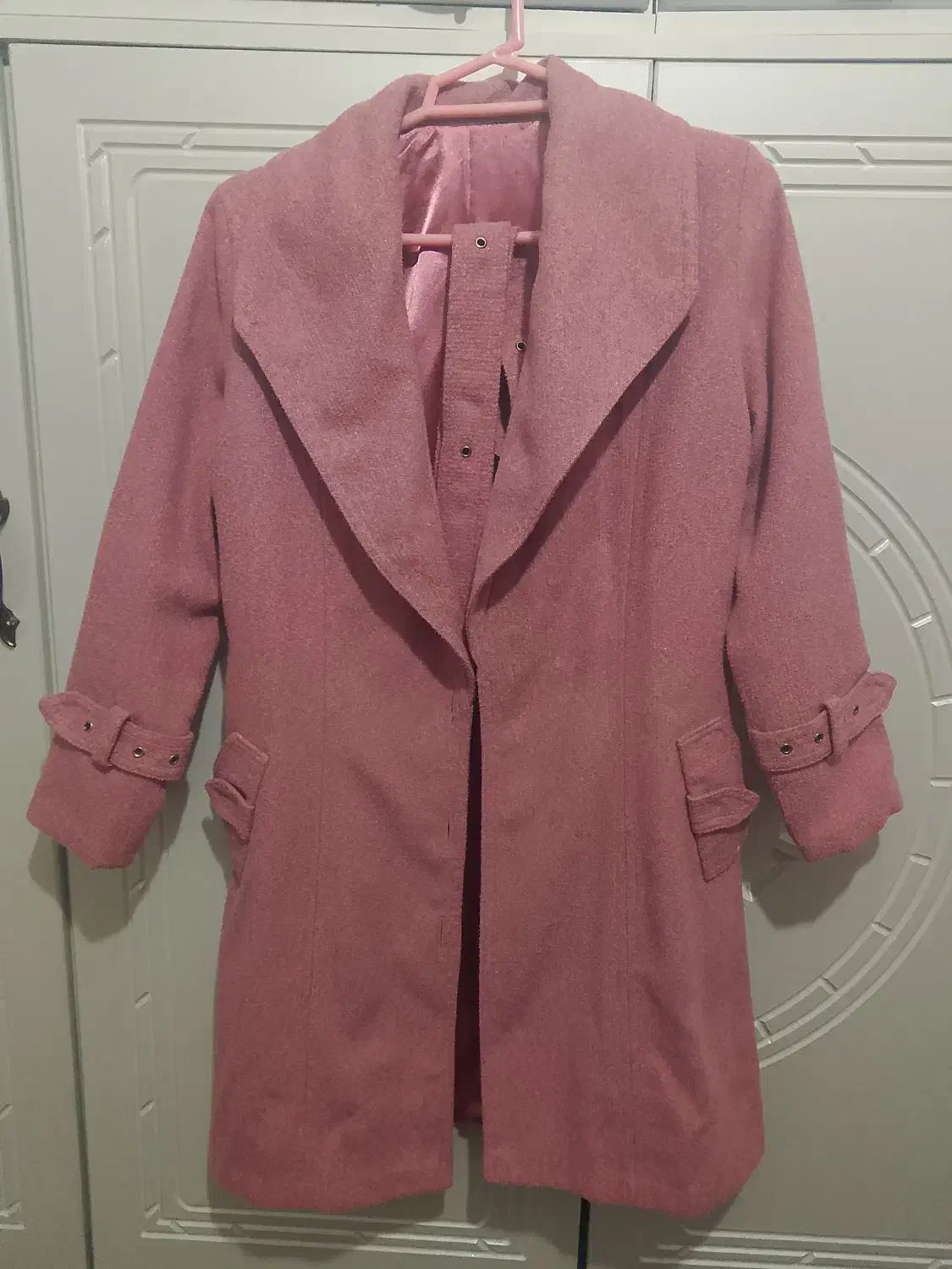 پالتو زنانه|لباس|بومهن, |دیوار