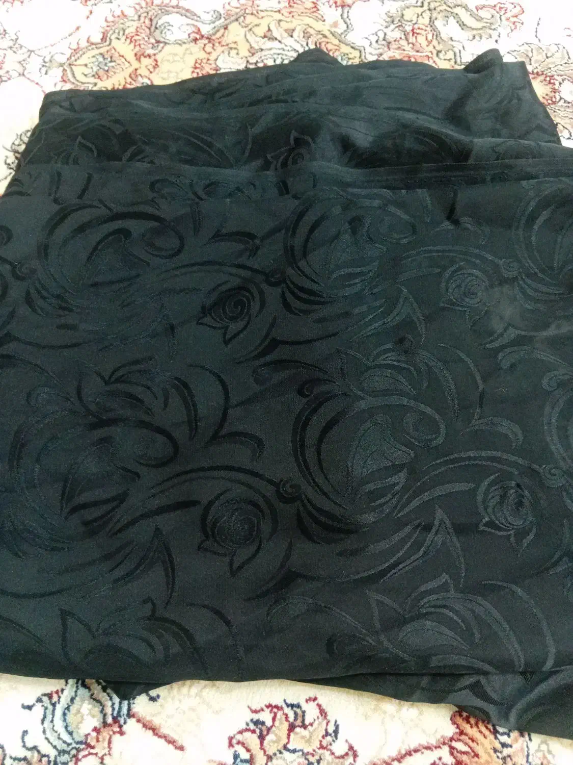 چادر ساده|لباس|یزد, |دیوار