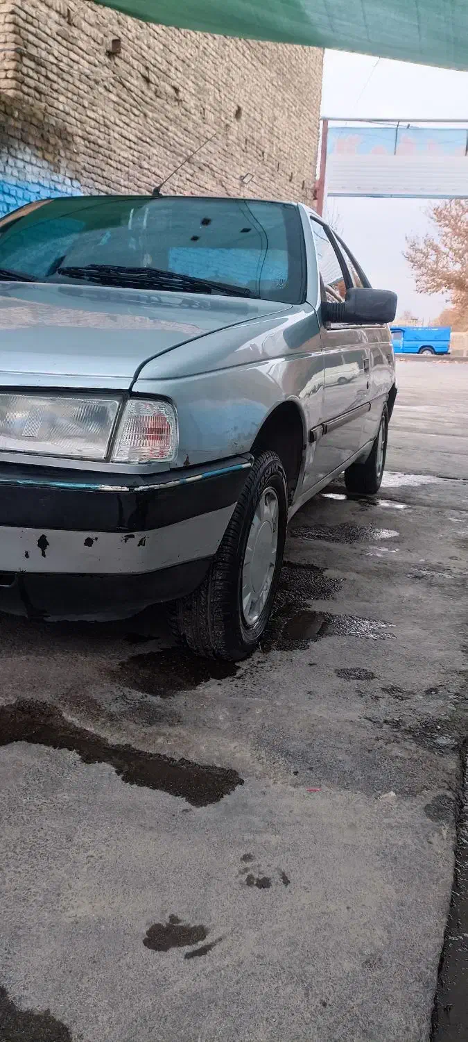 405مدل 84بی رنگ .کم کار .استثنایی|خودرو سواری و وانت|ملایر, |دیوار