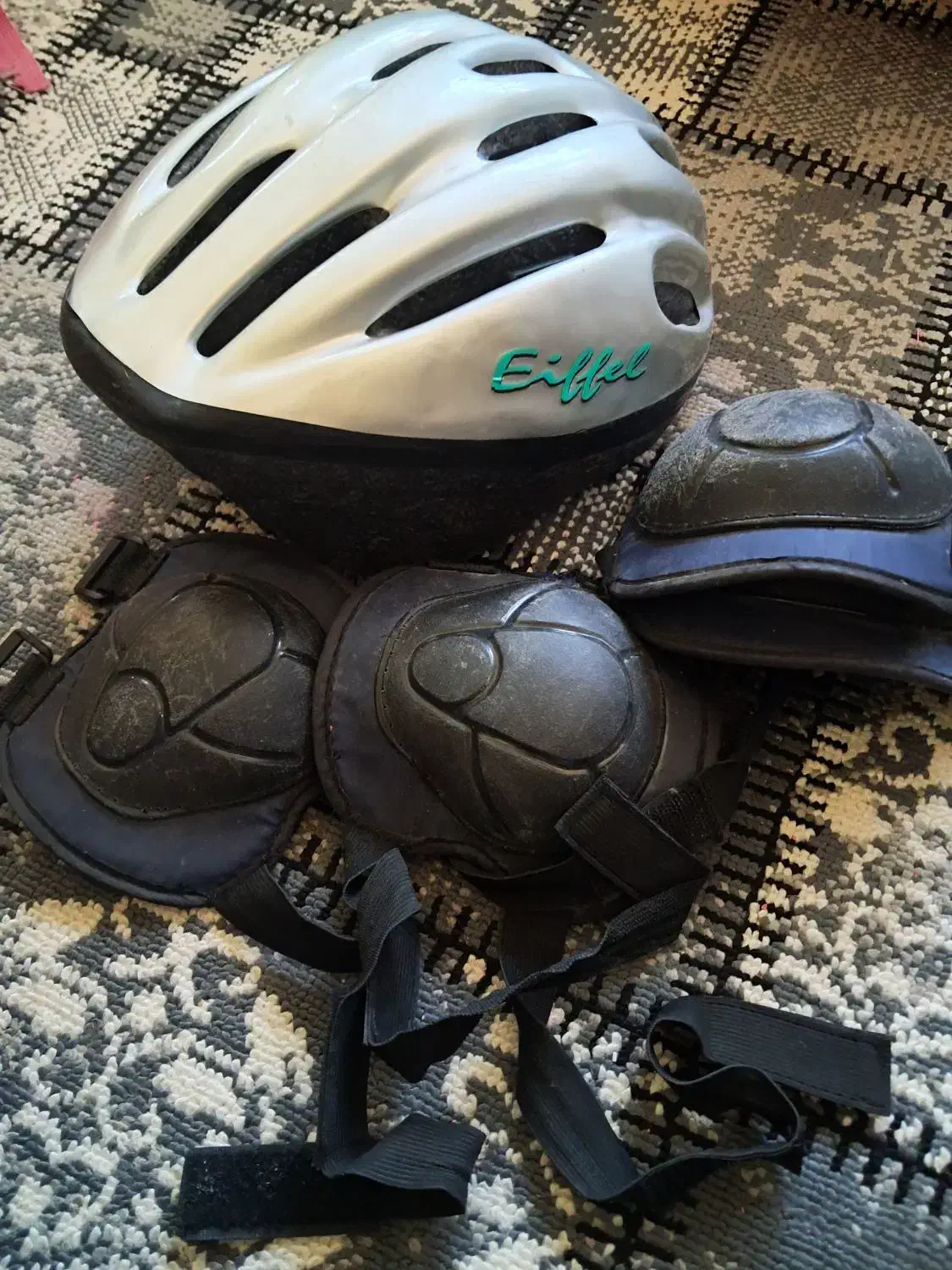 وسایل موردنیاز|لباس|سیستان, |دیوار