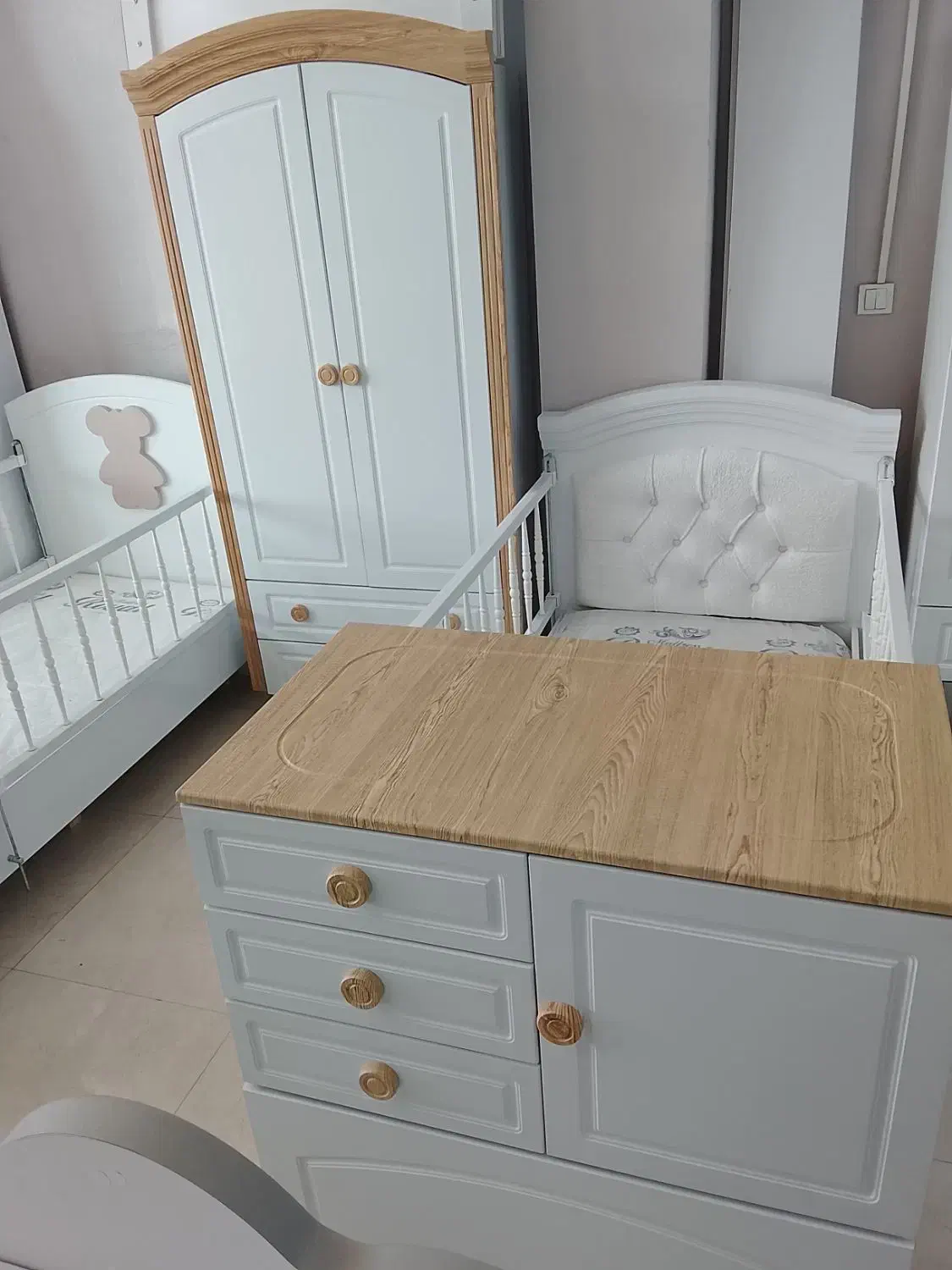 کمد نوزاد و نوجوان کودک|تخت و صندلی بچه|لاهیجان, گلستان|دیوار