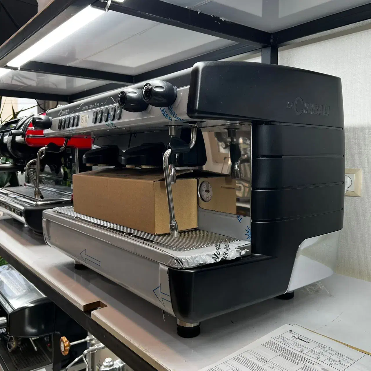 آسیاب بلندر و شیک|کافیشاپ و رستوران|آباده, |دیوار