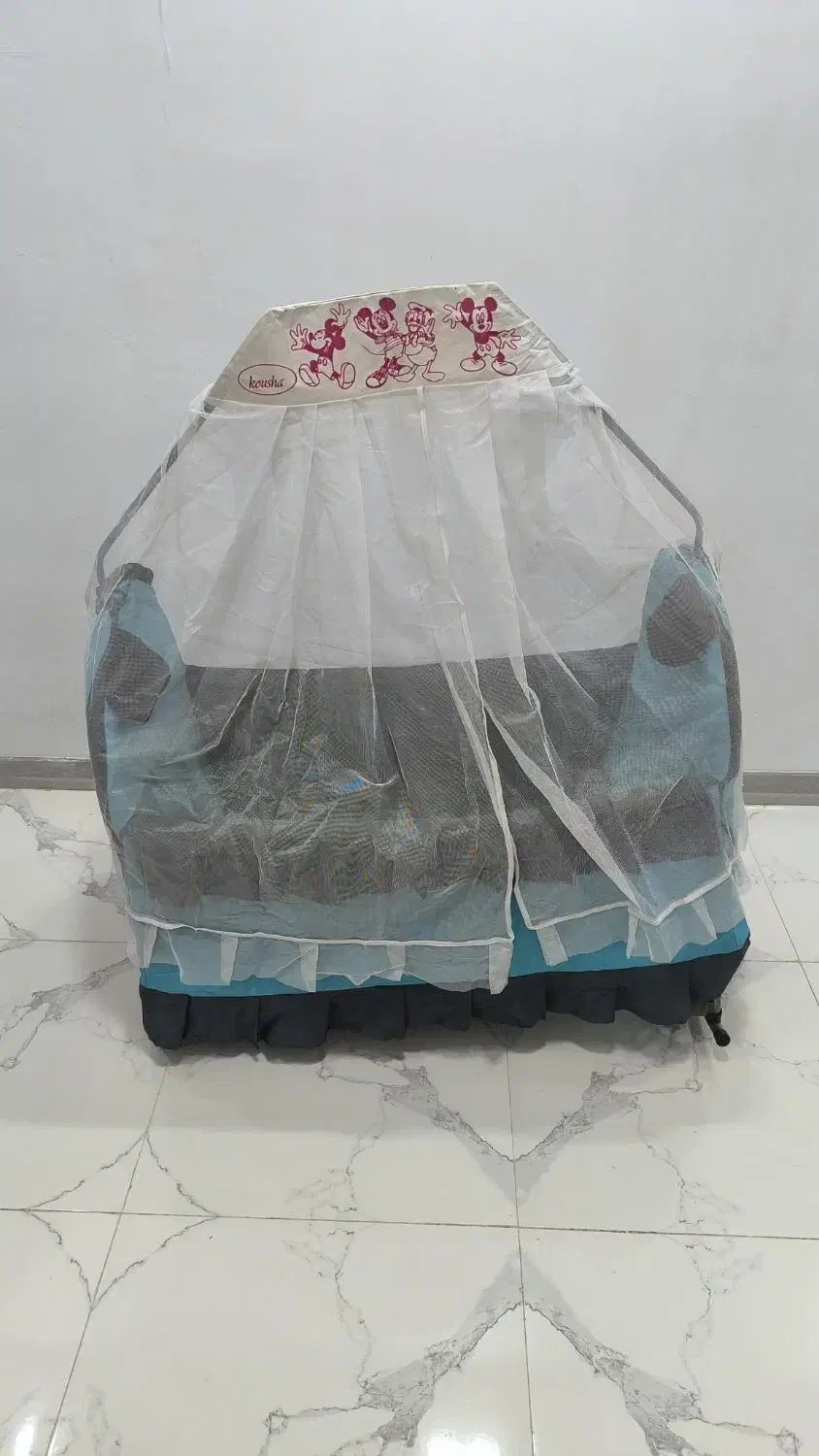 گهواره تاشو|تخت و صندلی بچه|شوشتر, |دیوار