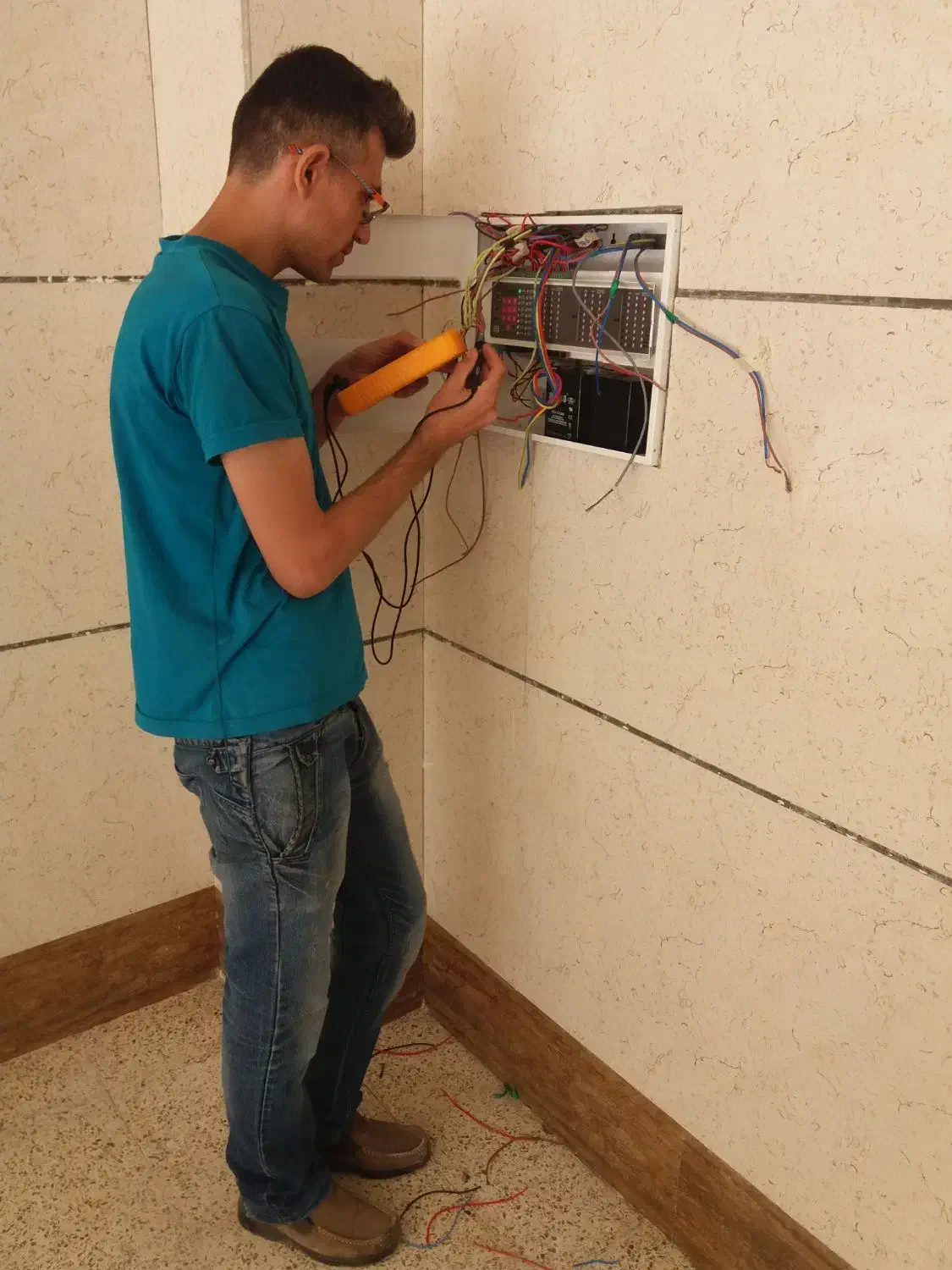 برقکاری ساختمان برق ساختمان اعلام اطفا حریق|خدمات پیشه و مهارت|اصفهان, نقش جهان|دیوار